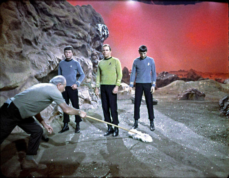 Illustration for article titled All the World's a Soundstage: In Praise of Studio-Bound Alien Worlds